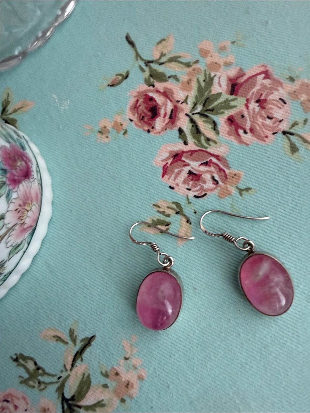 Pink Oval Kunzite Dangle Earrings - Silver Setting Earrings